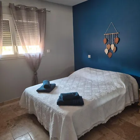 8 Pers Avec Spa, Vue Panoramique Et Jardin Pres Du Salagou