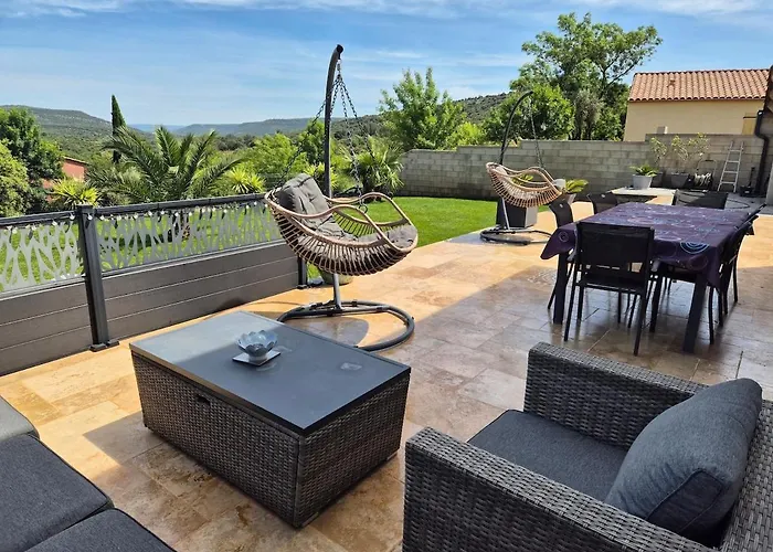 Maison Moderne Avec Salagou Villa Le Bosc (Herault)